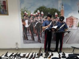 Aprilia. Arsenale da guerra, il 46enne arrestato non parla