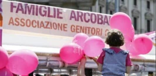 La Corte Costituzionale: ‘Entrambe le madri possono riconoscere il figlio nato con la procreazione assistita’