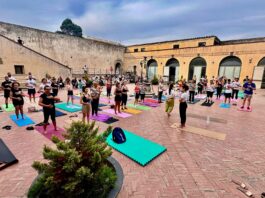 Successo al Forte Sangallo per la Giornata Internazionale dello Yoga