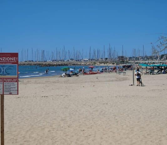 Spiagge e concessioni, i controlli della Polizia locale di Nettuno