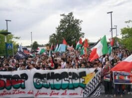 In migliaia al lido di Venezia contro il genocidio in atto in Palestina