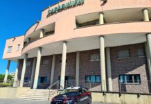 Roma, si introduce in una casa per rubare champagne pregiato. Arrestato