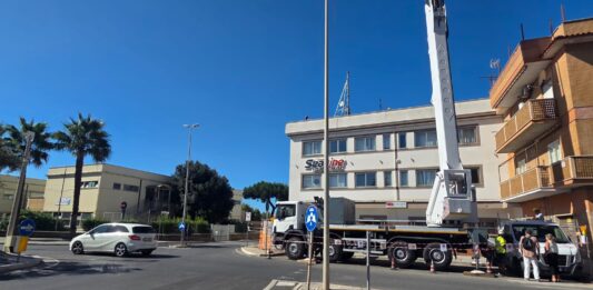 Genitori dell’Anzio 2 preoccupati per l’istallazione dell’antenna di telefonia