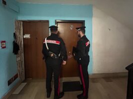 Nettuno, tenta di liberarsi dalla droga alla vista dei Carabinieri. Arrestato 31enne