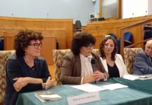 Nettuno, una Sala Consiliare gremita ed emozionata: successo della presentazione del libro di Alessandra Fiorilli