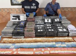 Roma, duro colpo al traffico di stupefacenti. Sequestrati 200 kg di cocaina