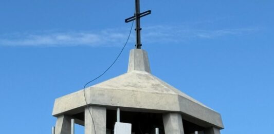 Santa Maria delle Mole: Antenna 5G sul campanile della Chiesa