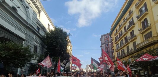 Migliaia di studenti in piazza: “ministro Valditara ora devi ascoltarci”