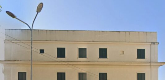 Anzio, chiusura centro anziani disposta dai vigili del fuoco, la posizione del Comune