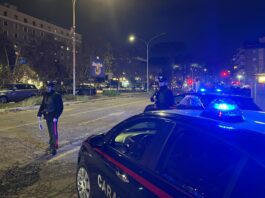 Roma, sorpresi a rubare auto del car sharing. Bloccati due giovani