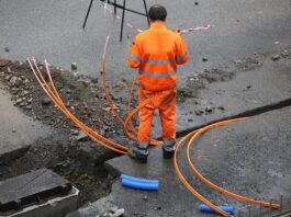 Strade devastate dai lavori e danni all’illuminazione pubblica, il comune di Nettuno diffida Fidercop
