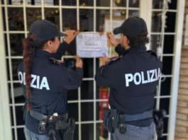 Pubblicizzava “school party” sui social e vendeva alcool ai minori. Sigilli a locale dell’Eur