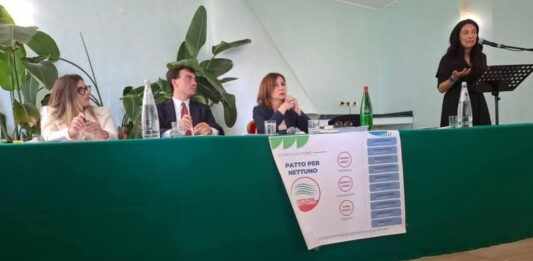 Al Patto per Nettuno non bastano i chiarimenti sulle luminarie