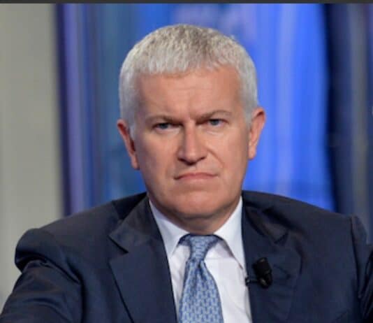 Maurizio Belpietro condannato per diffamazione alle ONG