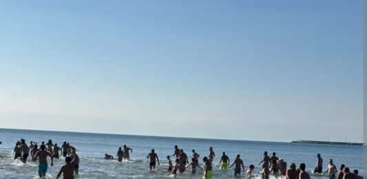 Nettuno, Bagno di capodanno, appuntamento alle 10,00 allo stabilimento Vittoria