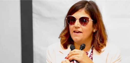 Natale, un mare di emozioni. Domani a Villa Sarsina mostra dei presepi e incontro con Rino Barillari