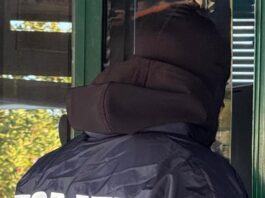 Roma, finge storia d’amore e avvia la giovane alla prostituzione