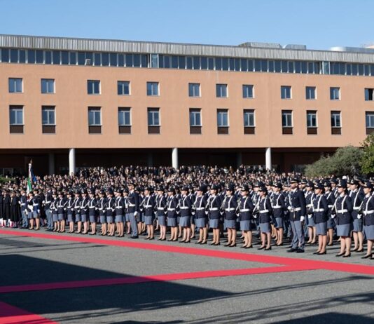A Nettuno il giuramento di 1.372 allievi vice ispettori della Polizia di Stato