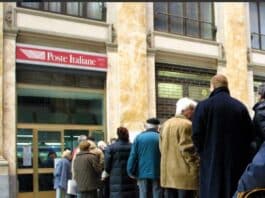 Pensioni, cosa cambia nel 2026 : mini aumenti e strette in uscita