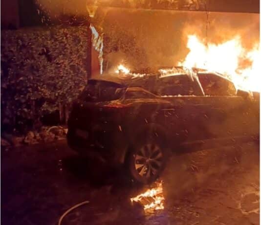 Attentato auto consigliera Ludovici: la condanna di Rete NoBavaglio e Coordinamento Antimafia