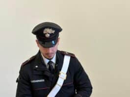 Roma, sospetto in auto e perquisito a casa, 22enne romano nascondeva 4 kg di droga e orologi Rolex