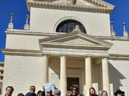 Ad Anzio flash mob per dire No al ddl Bongiorno