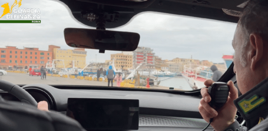 Evasione fiscale e riciclaggio, sequestrati beni per 1,5 milioni. 9 indagati tra Velletri e Latina