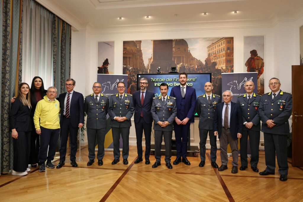 Raccolta benefica Guardia di Finanza: raccolti oltre 22 mila euro per progetti solidarietà 1
