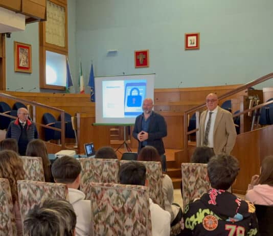 Prevenzione e sicurezza, un successo l’incontro con gli studenti in Comune a Nettuno