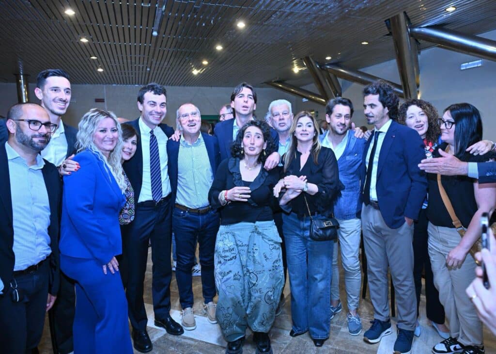 Lavinio con Anzio aderisce a Progetto Civico Italia, Onorato: Presenza sempre più forte su questo territorio, già oltre cento comitati nel Lazio” 3 Lavinio con Anzio aderisce a Progetto Civico Italia, Onorato: Presenza sempre più forte su questo territorio, già oltre cento comitati nel Lazio” 3
