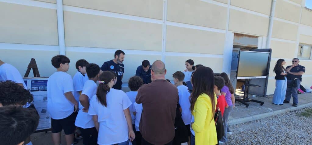 All'IC Anzio IV - una giornata di Memoria e Legalità per il 34° anniversario della Strage di Capaci 5 All'IC Anzio IV - una giornata di Memoria e Legalità per il 34° anniversario della Strage di Capaci 5