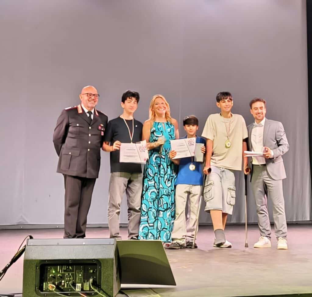 Talent Show X Edizione: Un Decennio di Stelle per l'IC Nettuno III tra emozioni, inclusione e il ritorno dei Grandi Campioni 1
