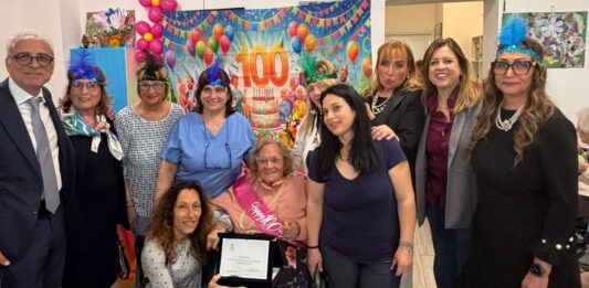 Anzio. Nonna Melina compie 100 anni, grande festa con l’omaggio del sindaco Lo Fazio
