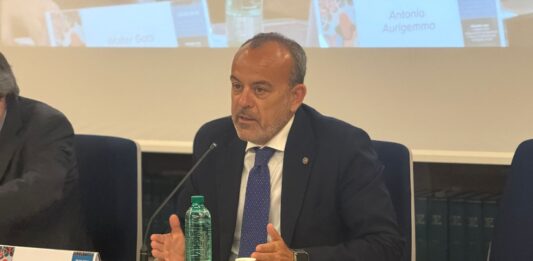 Aurigemma “malattie rare e i tumori rari condividono criticità che non possono più restare irrisolte: diagnosi tardive e percorsi di cura frammentati”