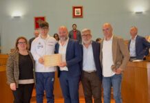 Nettuno, premiato in sala consiliare l’atleta paralimpico Francesco Di Rosa