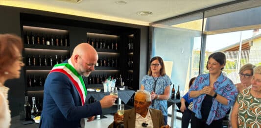 Alessandro Bruni compie 100 anni, gli auguri del sindaco di Nettuno