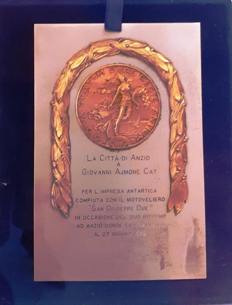57 anni fa dal porto di Anzio salpava il "San Giuseppe Due", al timone il Comandante Giovanni Ajmone-Cat, destinazione Antartide 2