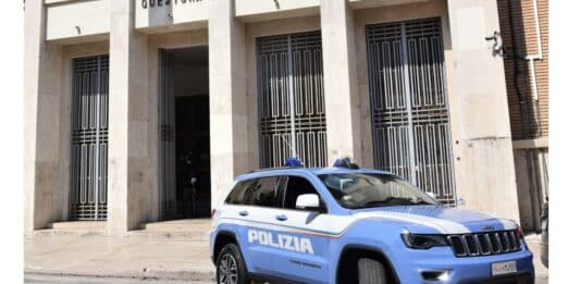 Aprilia, violenza sessuale: calciatore minore abusato dall’allenatore di 74 anni