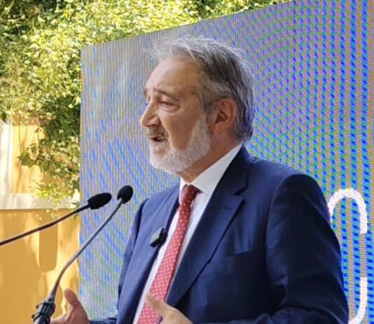 Passerella elettorale e bugie, all’inaugurazione dell’ospedale e della casa di comunità