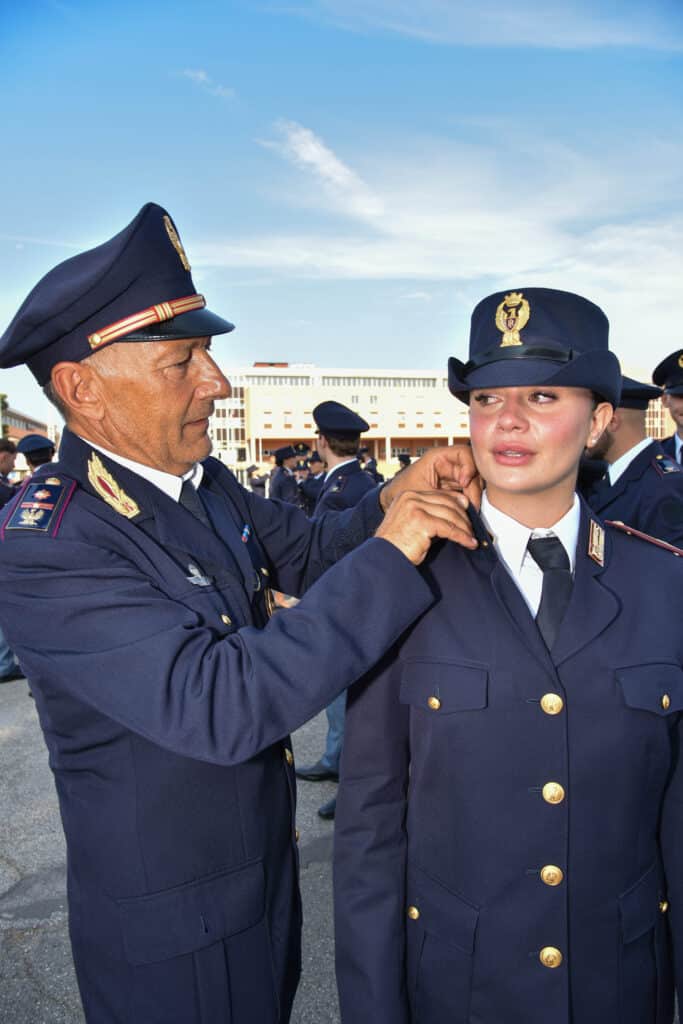 Nettuno, cerimonia di consegna degli alamari al 233° corso allievi agenti della Polizia di Stato  1
