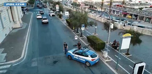 Ferragosto sicuro, Polizia di Stato in azione dai laghi al mare. 30.000 identificati e 106 arresti