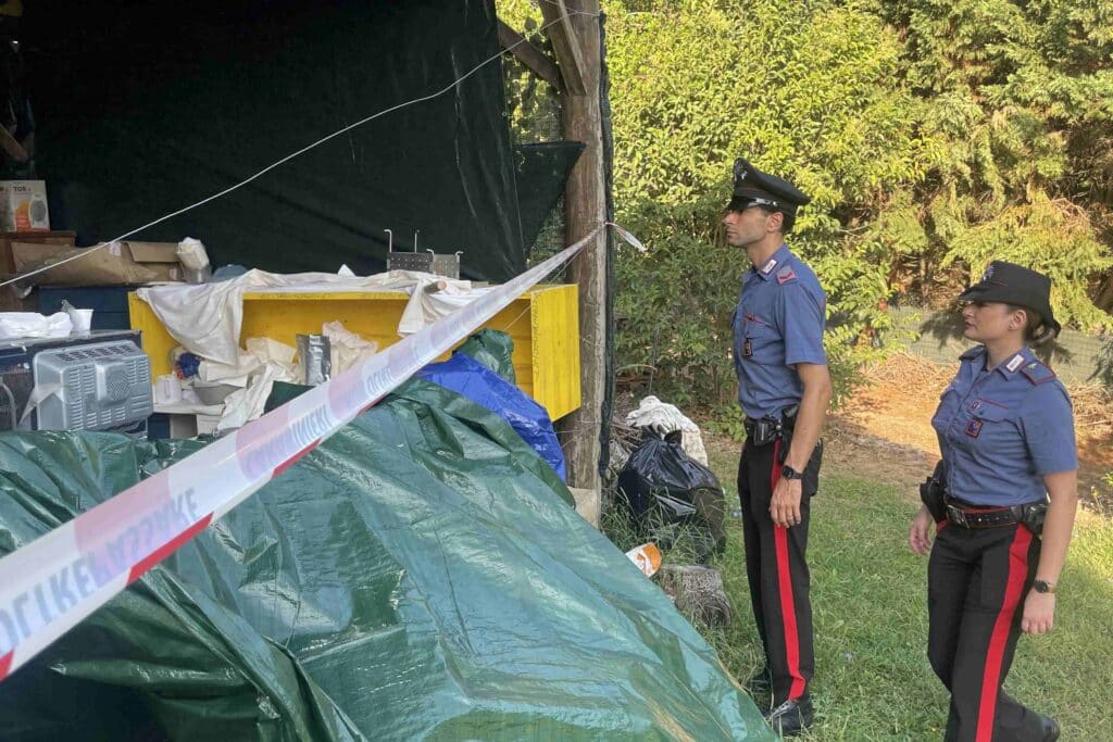 I Carabinieri scoprono raffineria di coca nelle campagne di Latina, sequestrati 28 kg di droga 1 I Carabinieri scoprono raffineria di coca nelle campagne di Latina, sequestrati 28 kg di droga 1