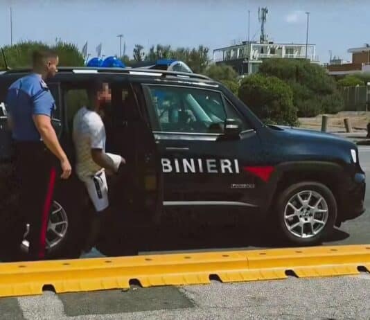 Ostia, i Carabinieri arrestano tre persone sorprese a rubare rame in uno stabilimento abbandonato