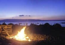 Nettuno, firmata l’ordinanza di Ferragosto: spiaggia divieto di campeggio, falò e fuochi d’artificio