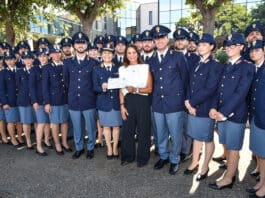 I giovani agenti della Polizia di Stato donano 3.000 euro in beneficenza per i bambini di Pediatria In Libera Uscita 4