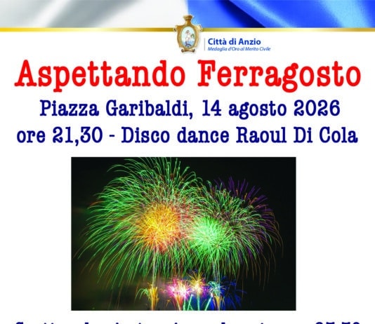 Aspettando Ferragosto, musica in piazza Garibaldi e spettacolo pirotecnico sul porto, falò vietati in spiaggia