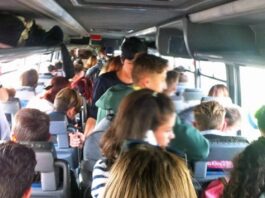 Mezzi Cotral sovraccarichi, disagi per gli studenti di Anzio. Sollecito per corse aggiuntive