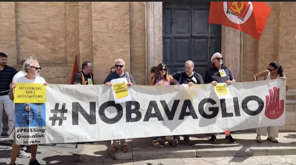 "Criticare Israele non è antisemitismo", centinaia davanti a Montecitorio contro il Ddl Antisemitismo 3