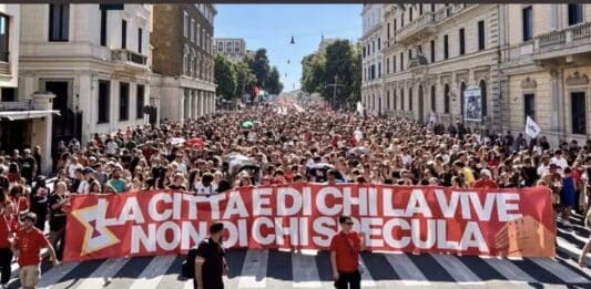 Roma, in 50 mila in corteo per Spin Time