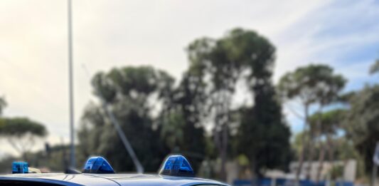 Roma, 6 rapine allo stesso negozio alla Magliana, la polizia arresta 42enne romano